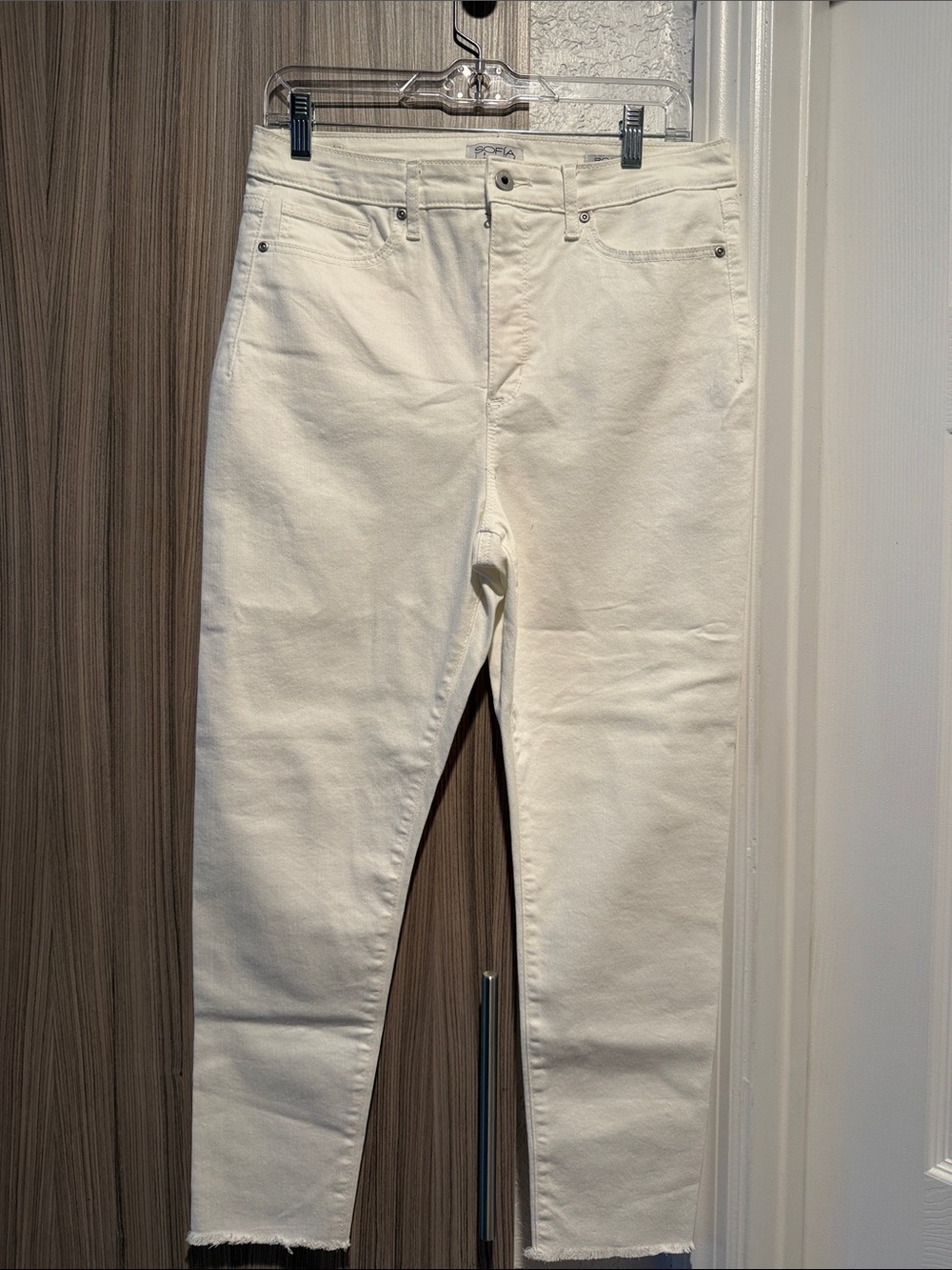 Women's Skinny Jeans in Off-White - Clean High-Rise Fit